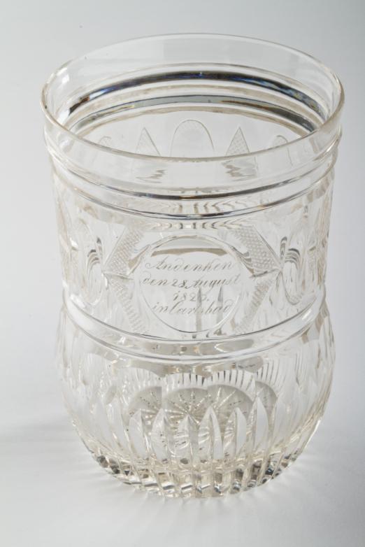 Das "holde Glas" aus dem Jahr 1823.